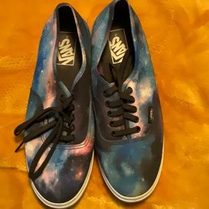 vans Galaxy low top Womens 8.5
